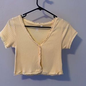 pastel yellow pacsun crop top